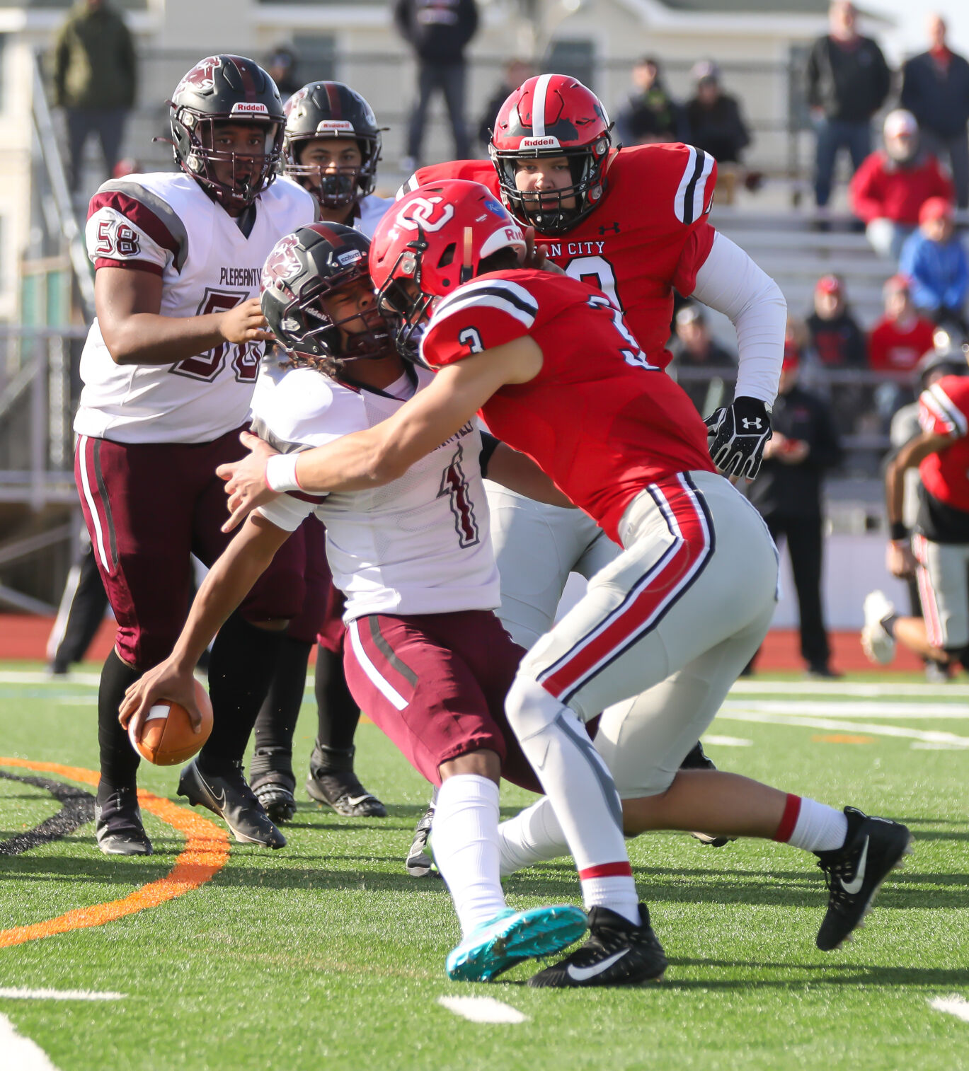 112621-pac-sptocfootball